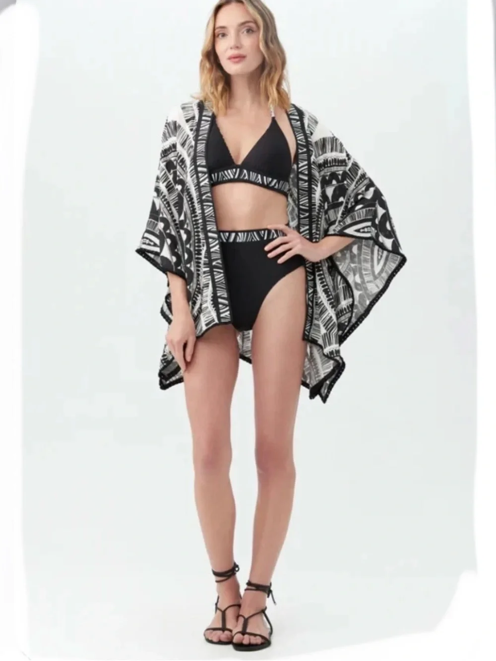 NWT Trina Turk Women’s Hula Fringe Tunic Coverup